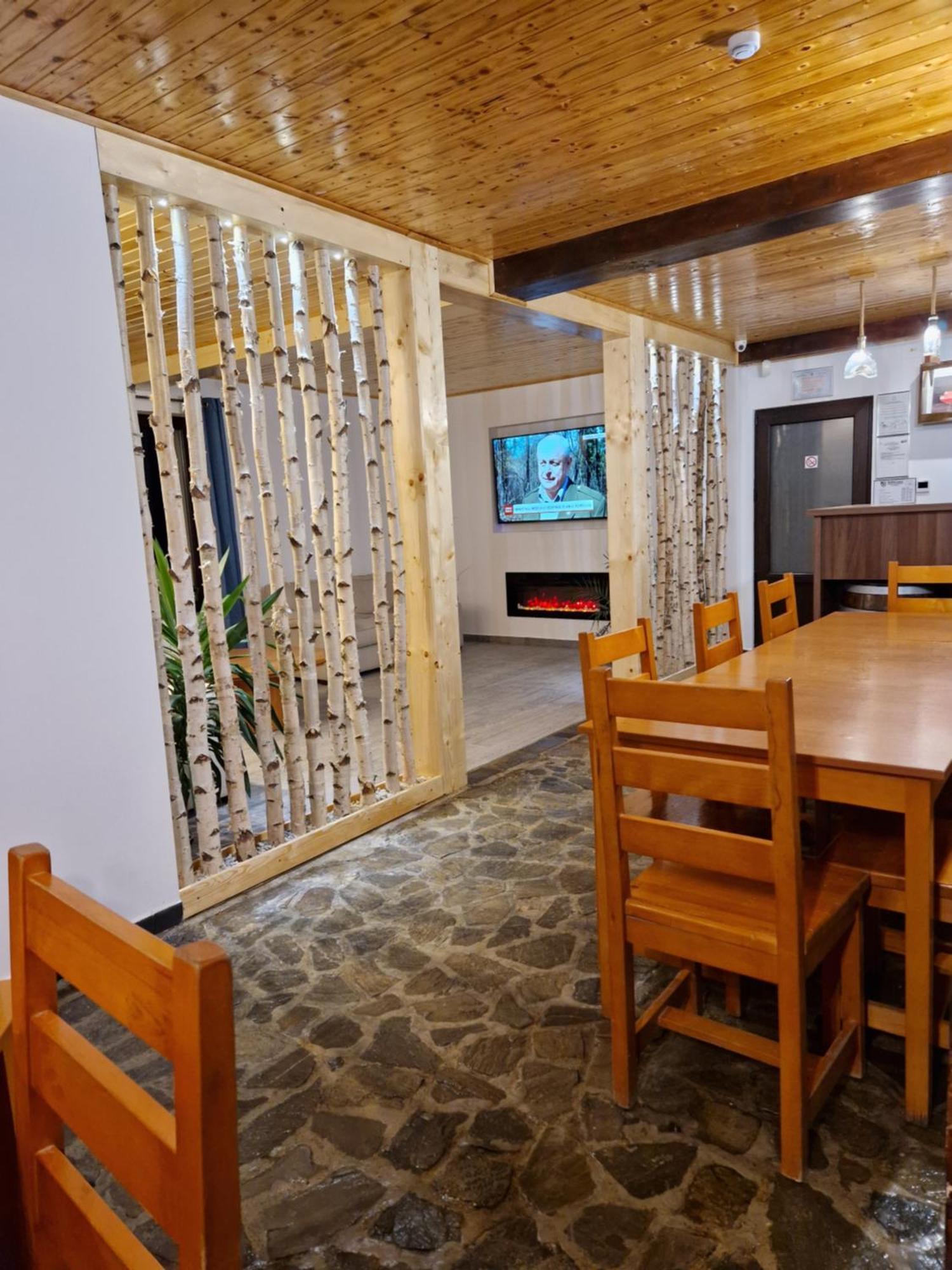 Hanul Doftana Trăisteni Εξωτερικό φωτογραφία